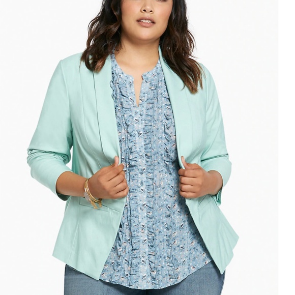 torrid Jackets & Blazers - Torrid Cut Away Open Front Blazer Plus Size 4X